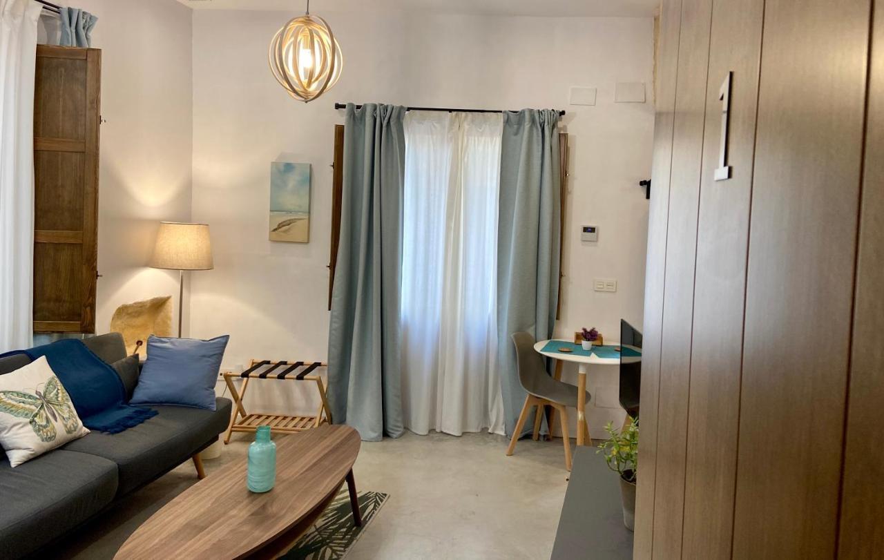 Gadeiras Suites - Apartamentos Turisticos De 2 Llaves Cádiz Eksteriør billede